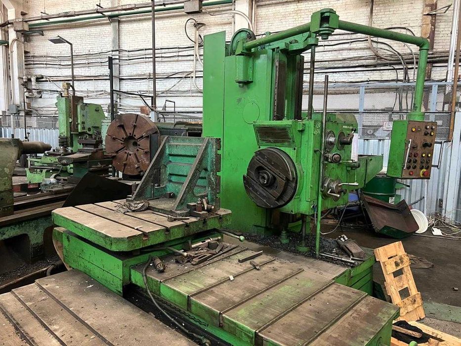 горизонтально-розточний верстат 2А614-01 та 2Е656