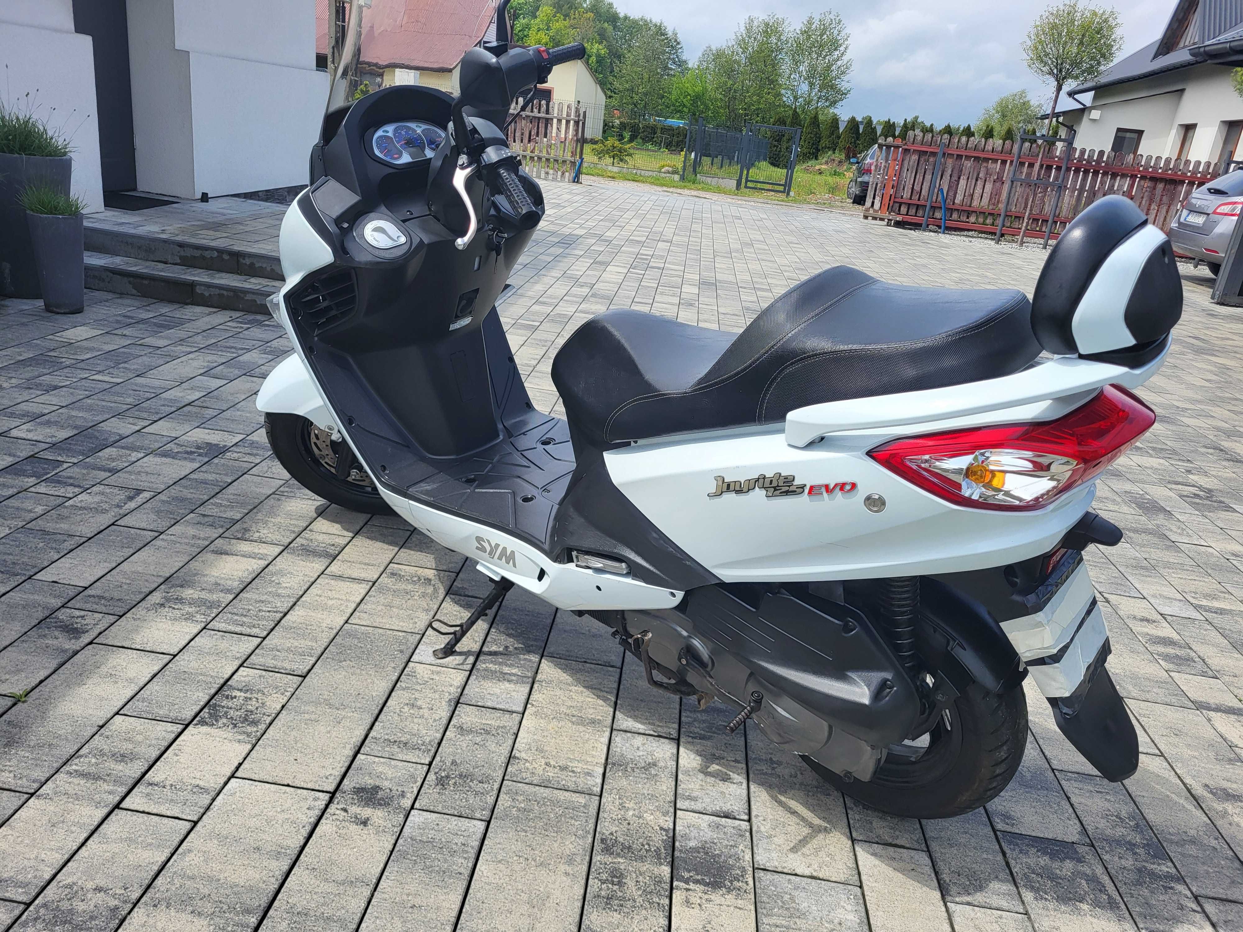 SYM Joyride 125  Biiały, mały przebieg