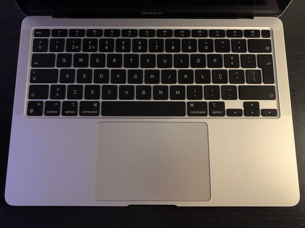 Macbook Air M1 - 256 GB - RAM 8GB)