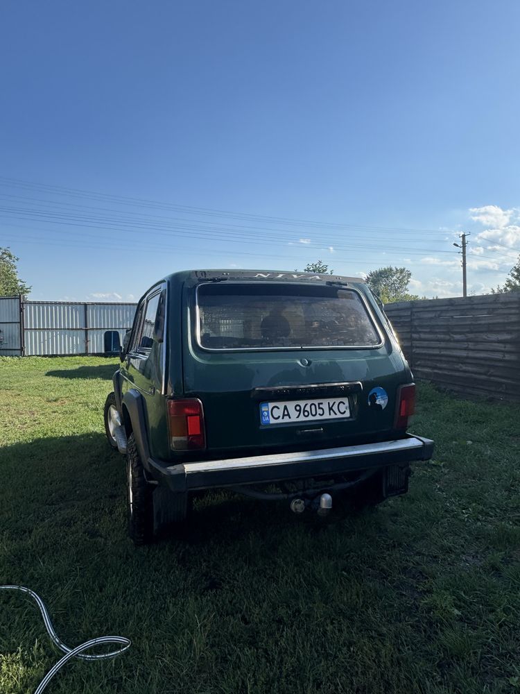 Продам НИВУ 21213