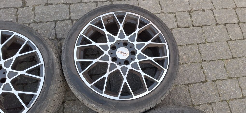 Alufelgi opel Insignia a R19 opony letnie