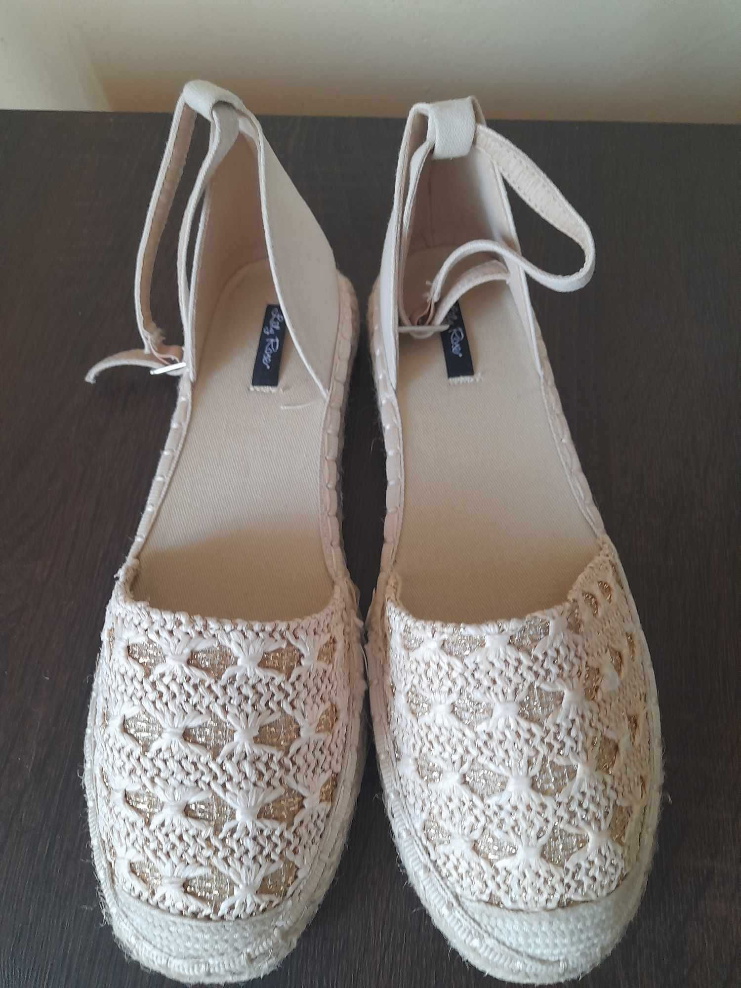 espadryle  jasny  beż  Lilly  Rose  rozmiar  38/37