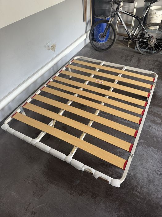 Vendo estrado cama casal 190*150