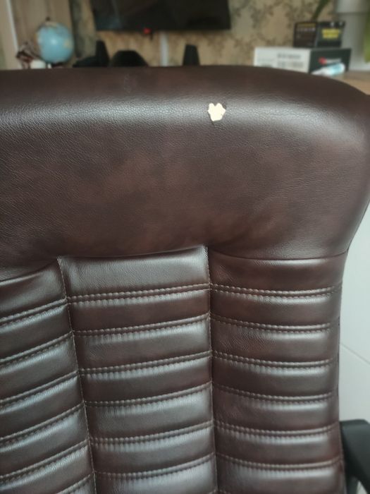 Крісло комп'ютерне