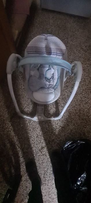 Huśtawka, leżaczek, bujaczek ingenuity.