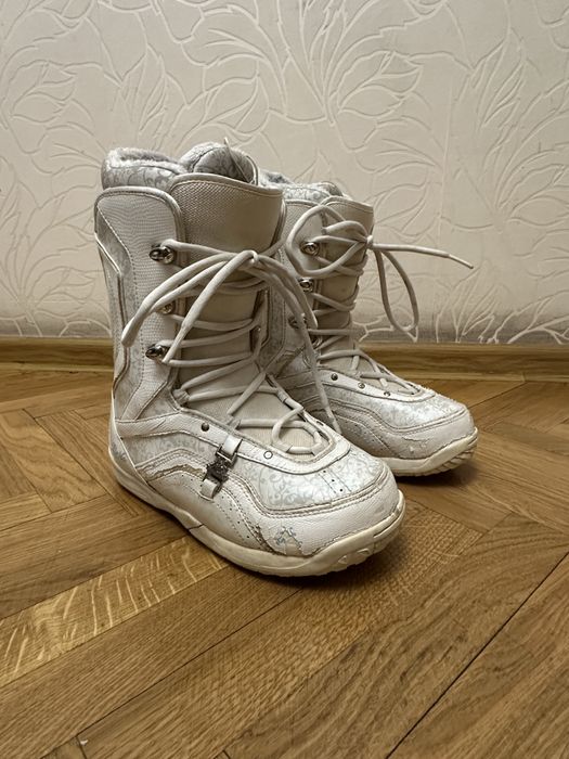 Черевики для сноуборду K2 - Luna та кріплення Raiden,