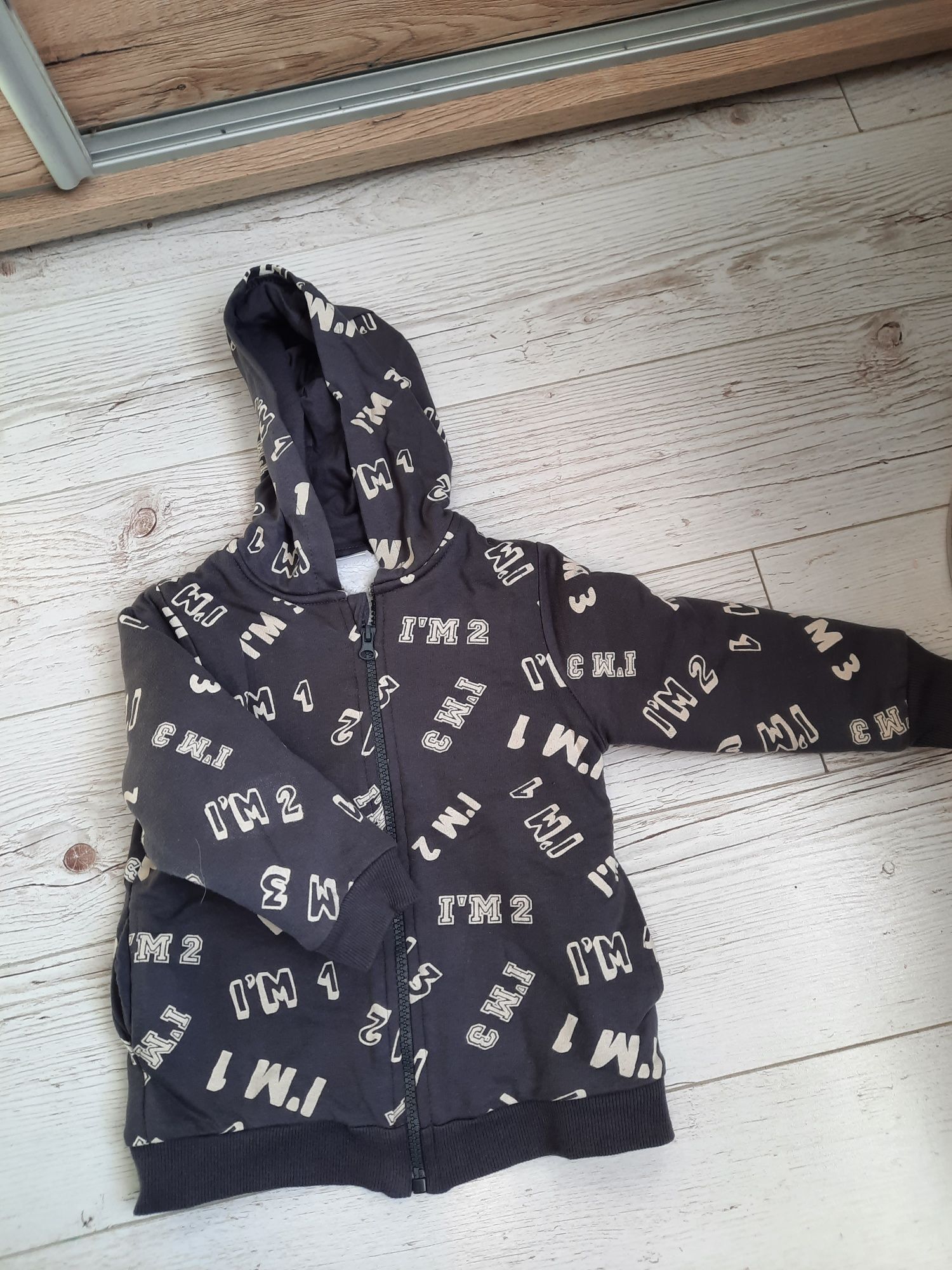 Ocieplana bluza dla chłopca 98