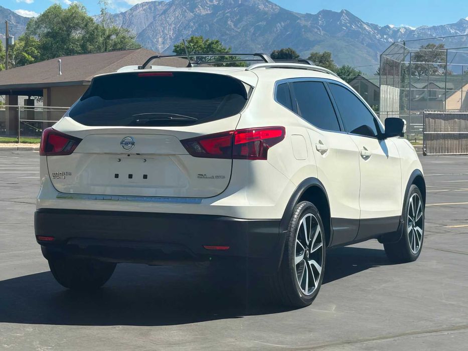 Nissan Rogue      2018