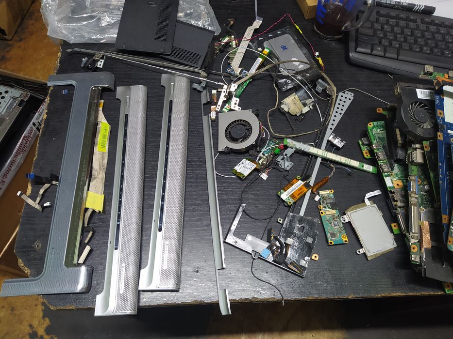 Розборка ноутбуків
