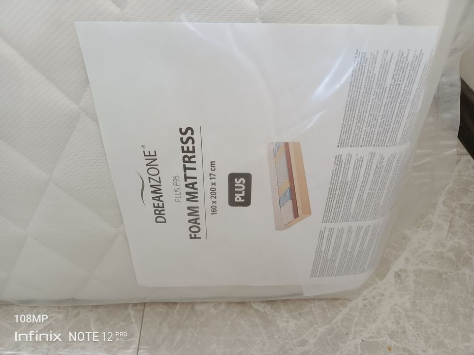 Łóżko stelaż materac Jysk