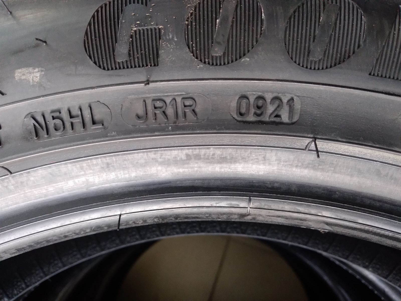 Нові літні шини GOODYEAR 205/55 R19