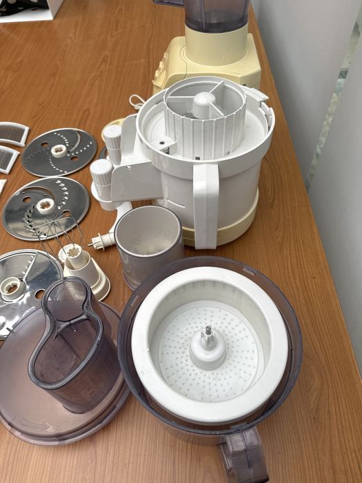 Robot moulinex mastercher 750