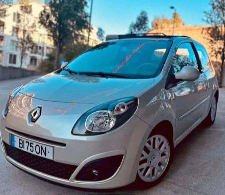 Renault Twingo (Versão Initiale Paris)