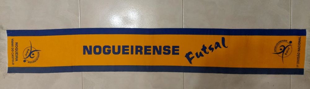 cachecol do nogueirense