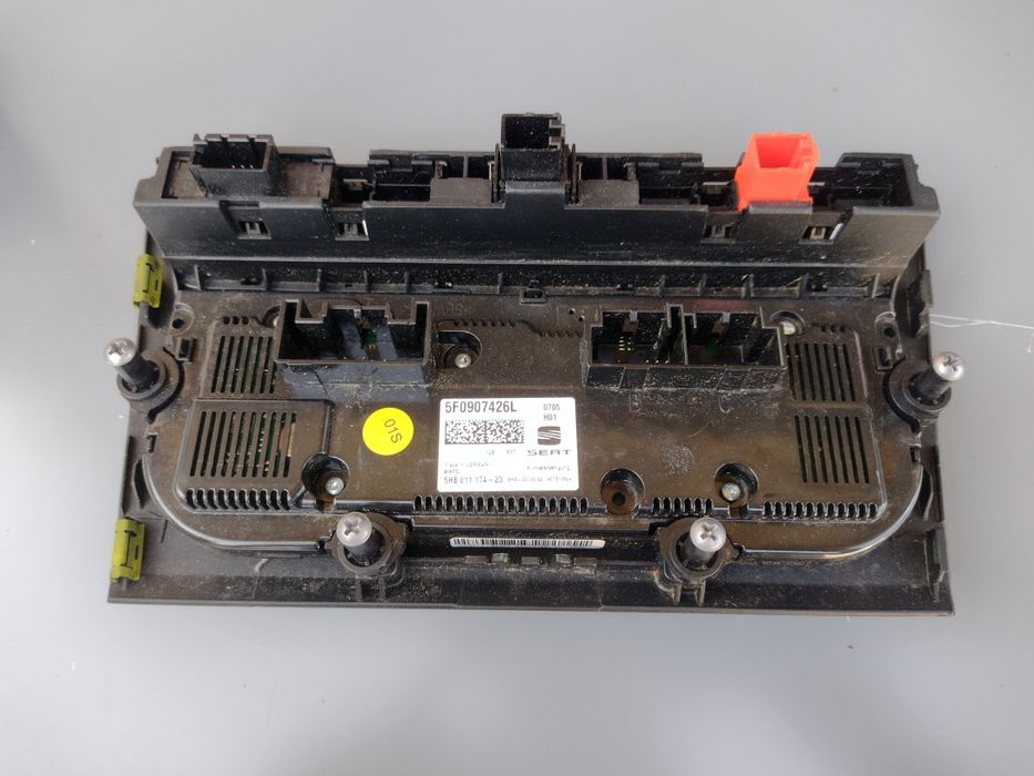 Seat Leon III 12-20 - Panel nawiewu Grzane fotele 5F0.907.426L