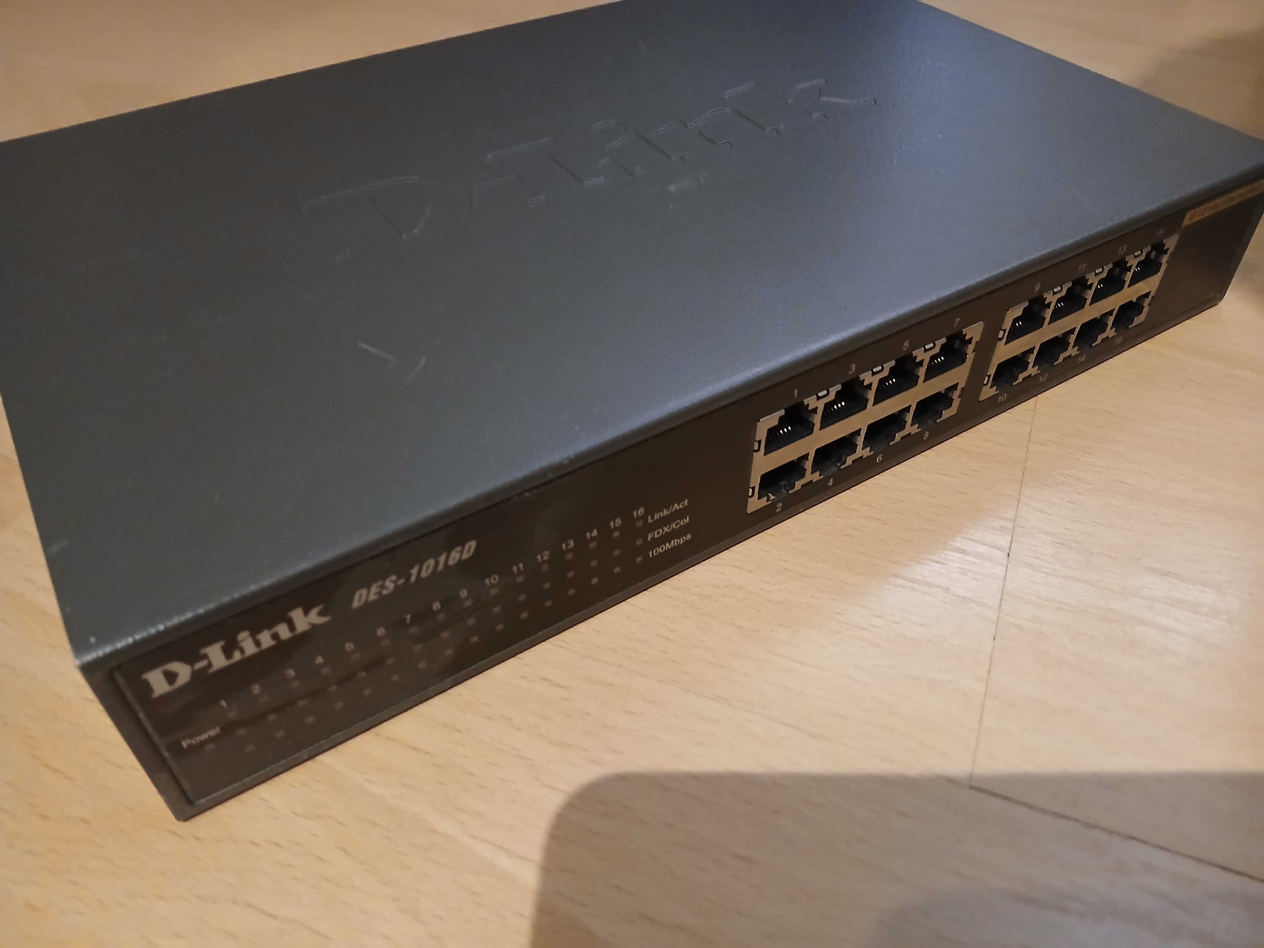 Switch D-Link DES-1016D