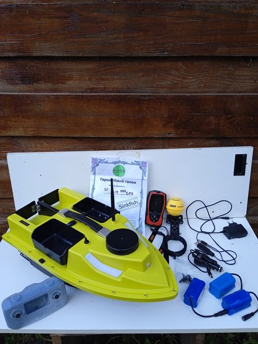 Риболовний кораблик D-19 GPS + ехолот