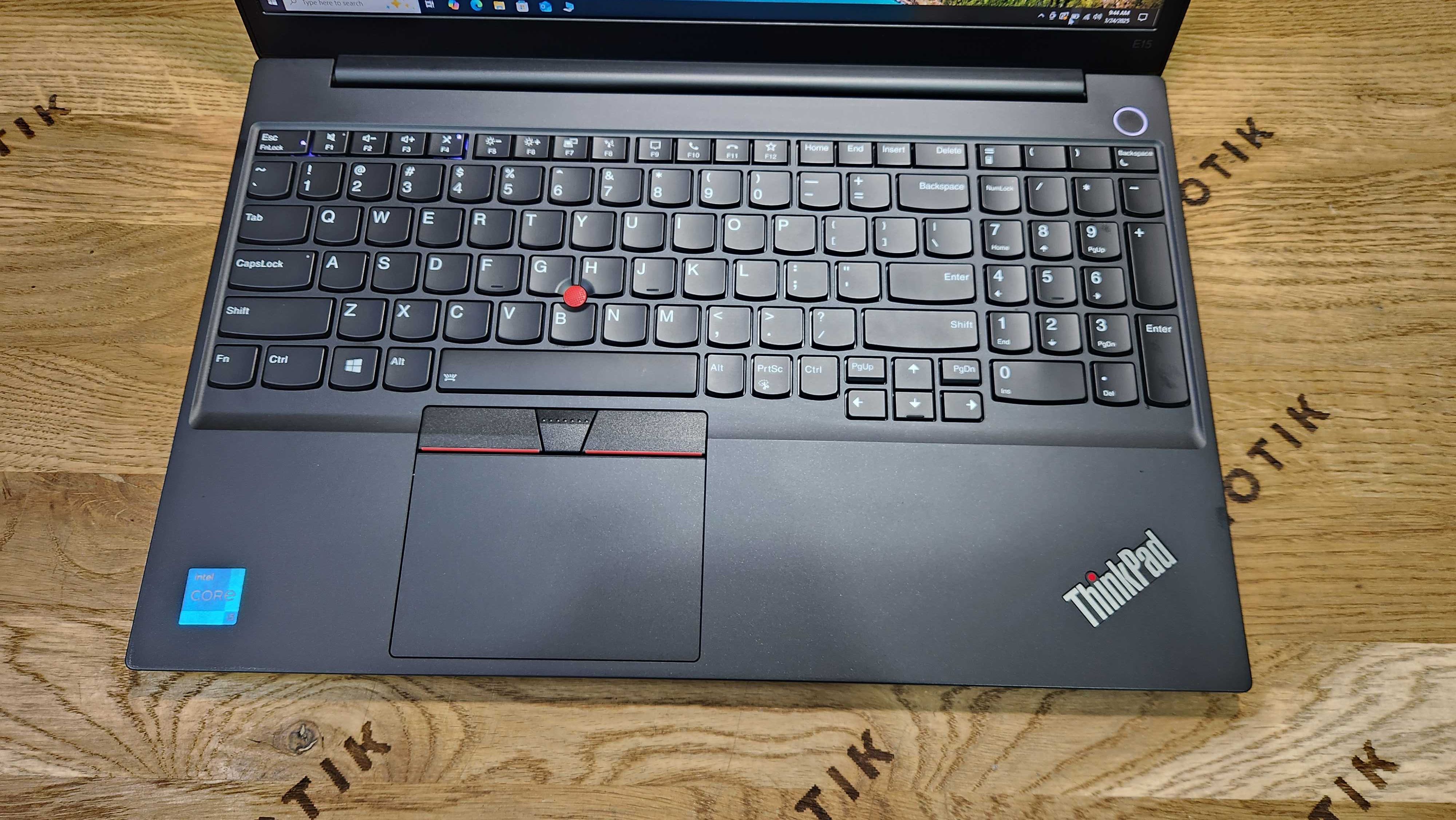 Ноутбук Lenovo ThinkPad E15 Gen2 i5-1135G7 /8gb/256ssd/ FHD IPS NEW