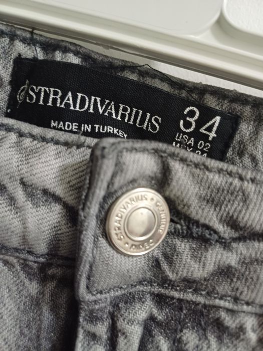 Calca da stradivarius n.34  como nova 9€