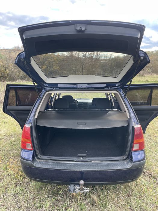 Volkswagen Golf IV 1.6 16V • 2000 рік • Механіка