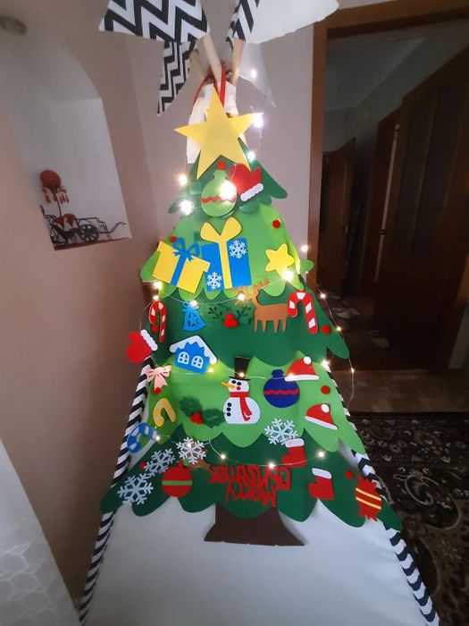 Гірлянда в подарунок! Ялиночка з фетру 32 Іграшки в комплекті