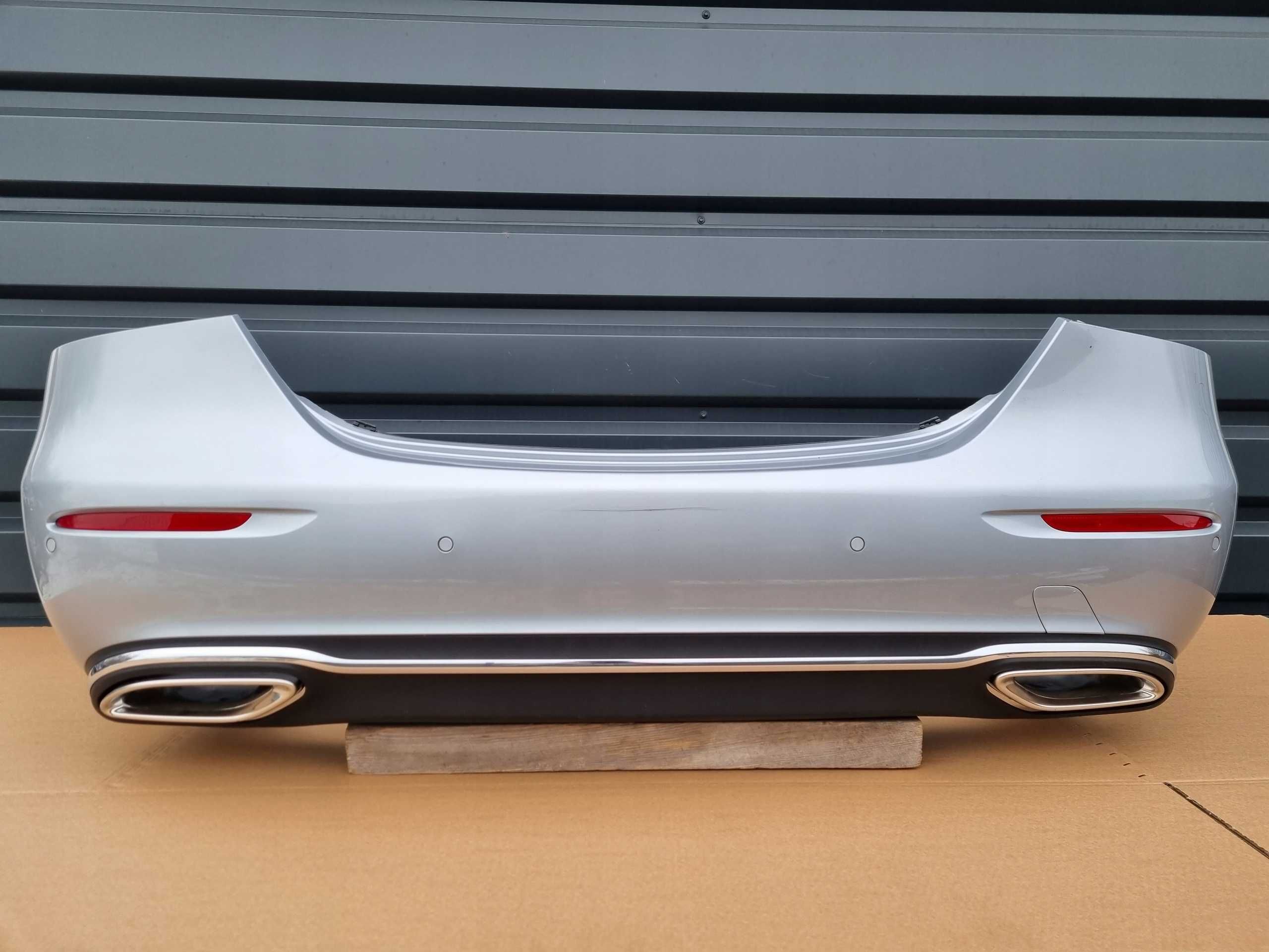Mercedes w213  РЕСТАЙЛИНГ Задний бампер AMG Разборка