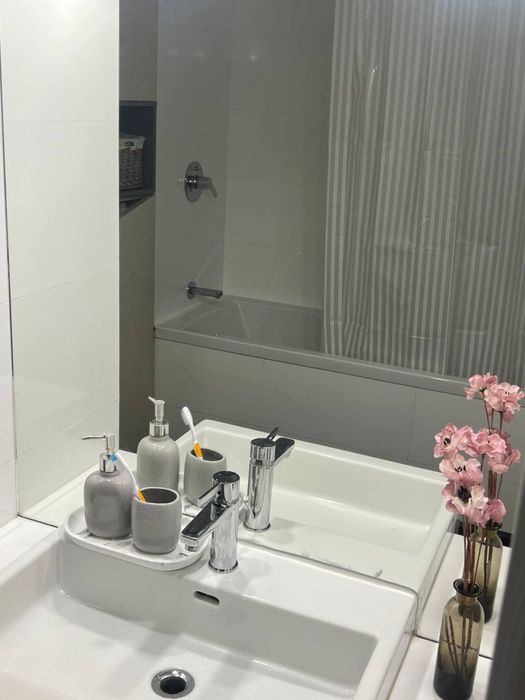 Сдам квартиру с балконом у моря ,1к посуточно в клубном доме,хозяин