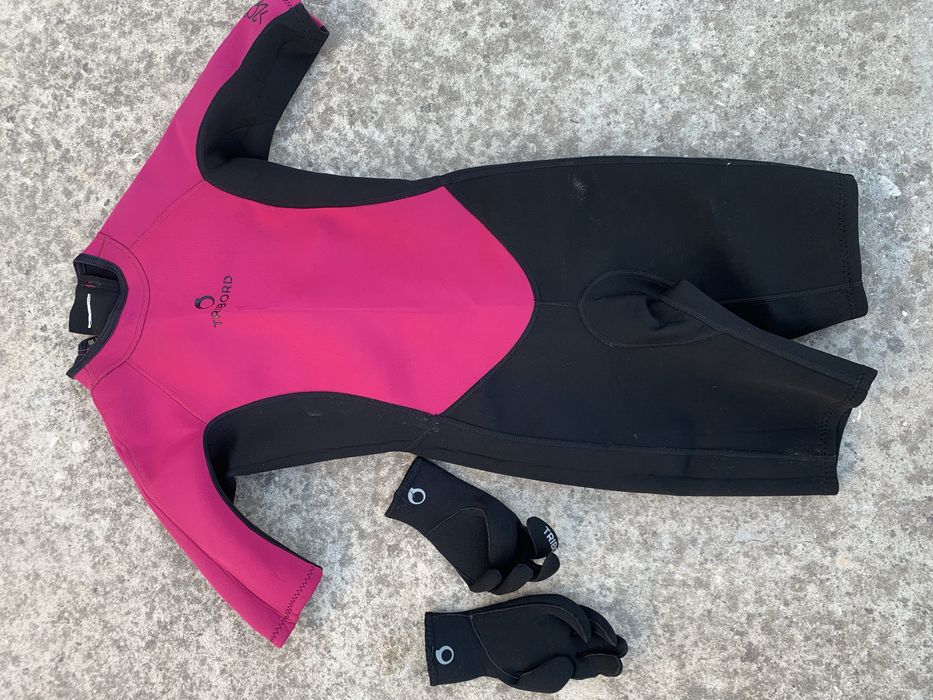 Fato surf/bodyboard + luvas