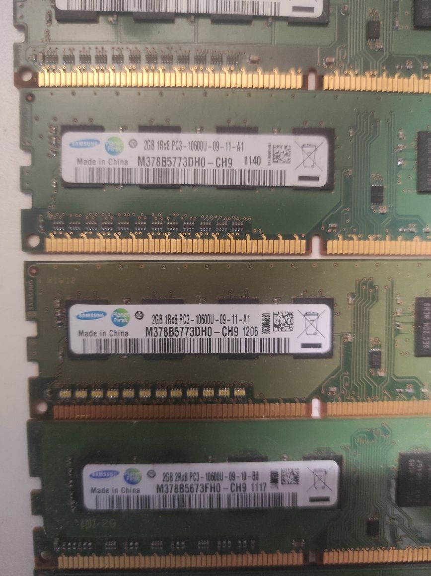 Pamięć RAM  DDR3 PC3 10600U 2x 2GB