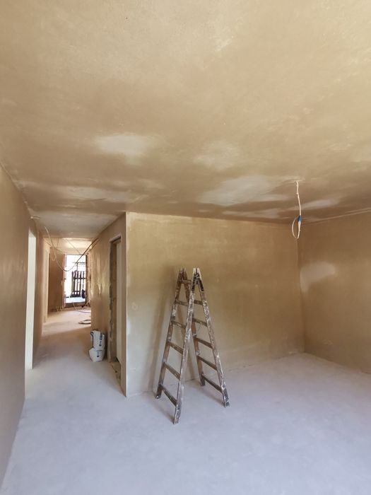 Tynki Maszynowe - Szybko, Gładko, Trwale!