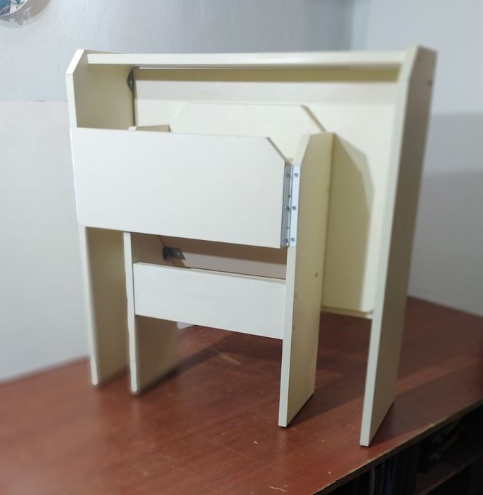 Дитячий стіл-трансформер (парта)