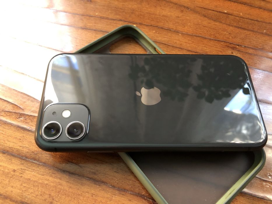 Обіняю iPhone 11 на 64GB