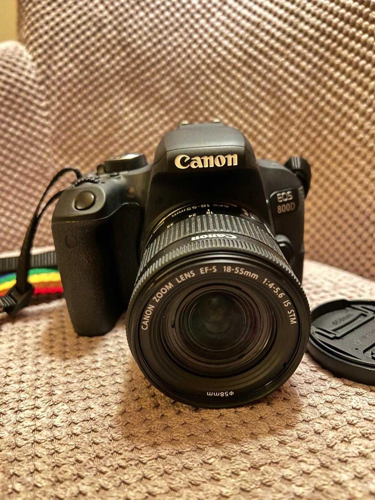 Canon EOS 800D cały zestaw, stan bardzo dobry