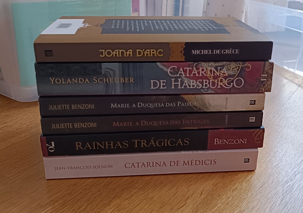 Livros novos para desocupar vários preços, desde 3€