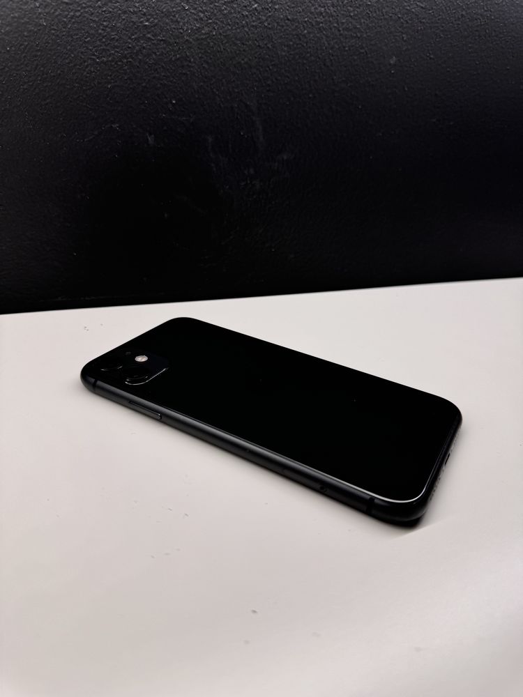 iPhone 11 Black 98% bateria