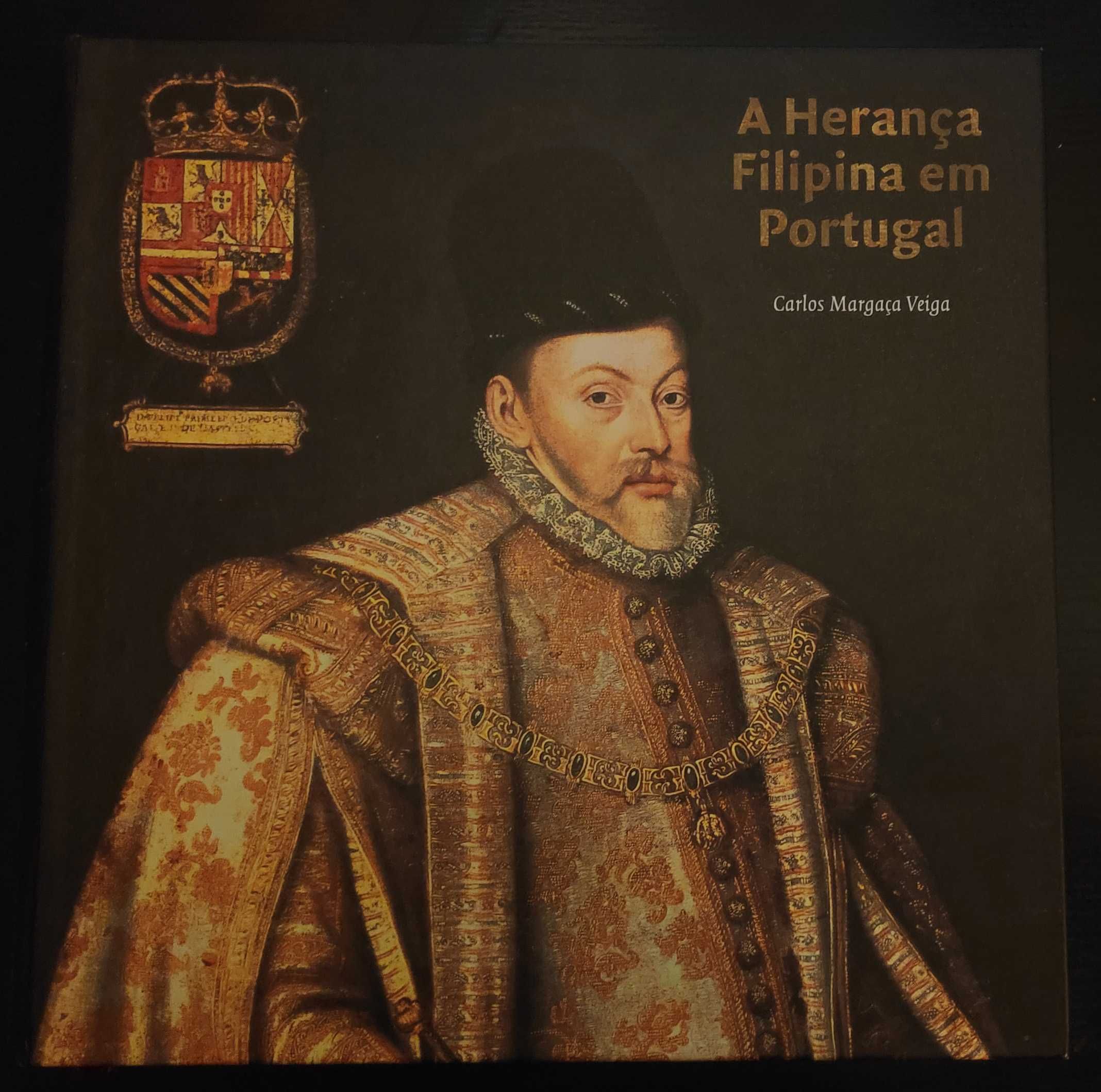 Livro CTT "Herança Filipina em Portugal" com selos