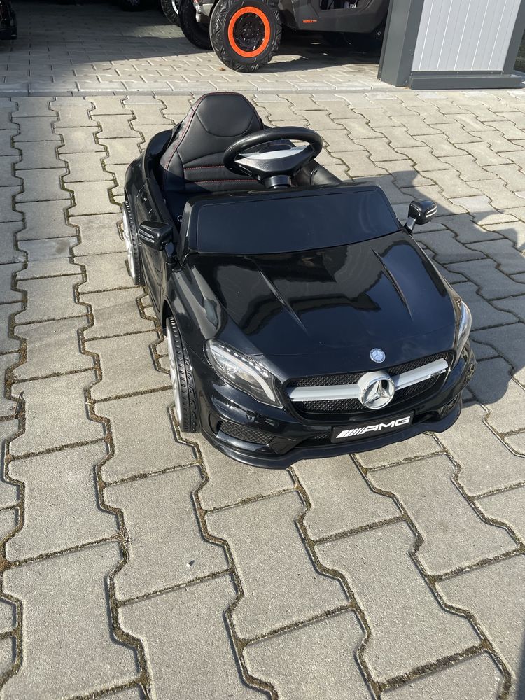 Mercedes AMG GLA 45 Auto na akumulator dla dzieci