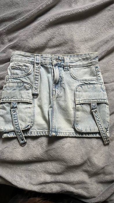 міні спідниця Bershka