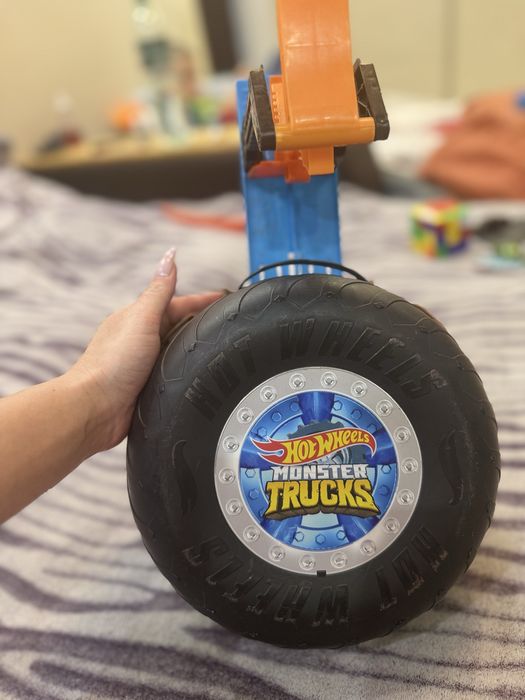 Продим треки hotwheels без коробок у гвоному стані