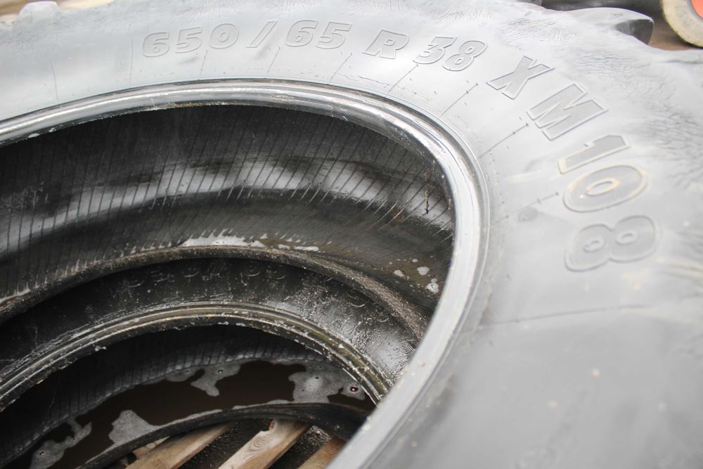 Opona 540 65 r28 cena za cały komplet 650 65 r38