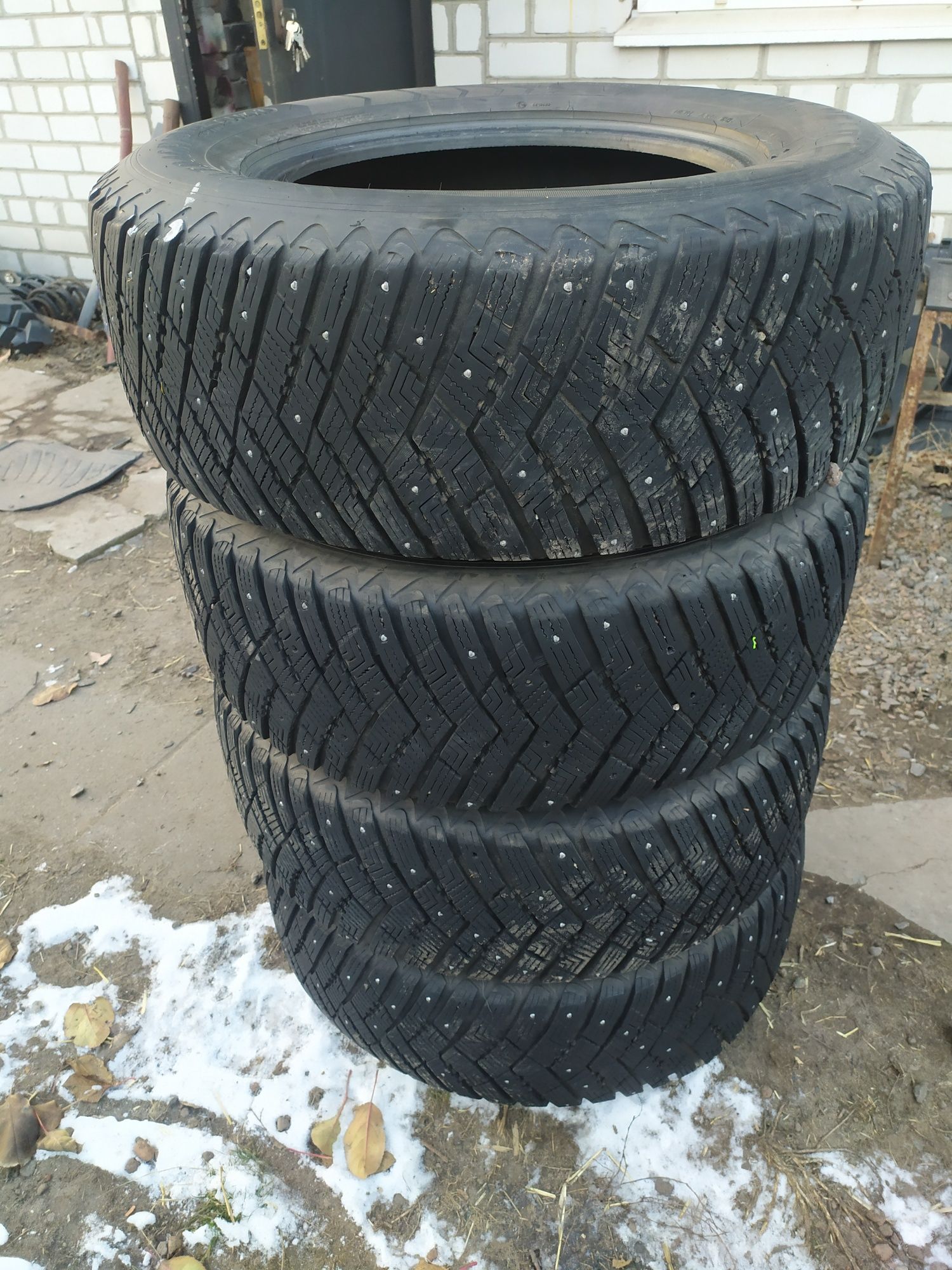 Продам резину зима