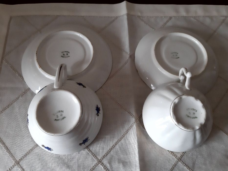 Diversos Conjuntos de Café e Chá da Vista Alegre, SP Coimbra