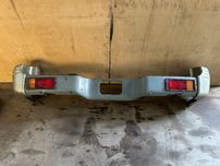 Para-choques tras Mitsubishi Pagero V20 V30 Completo ORIGINAL