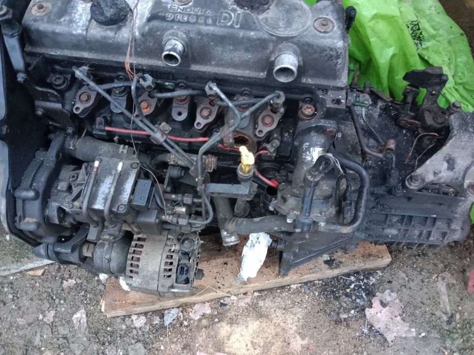 Продам двигатель с коробкой на форд транзит Коннект 1.8 дизель