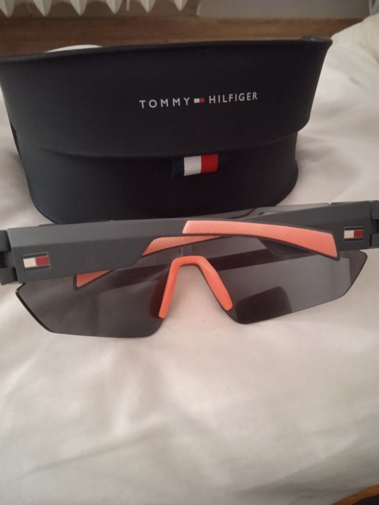 Okulary Tommy Hilfiger