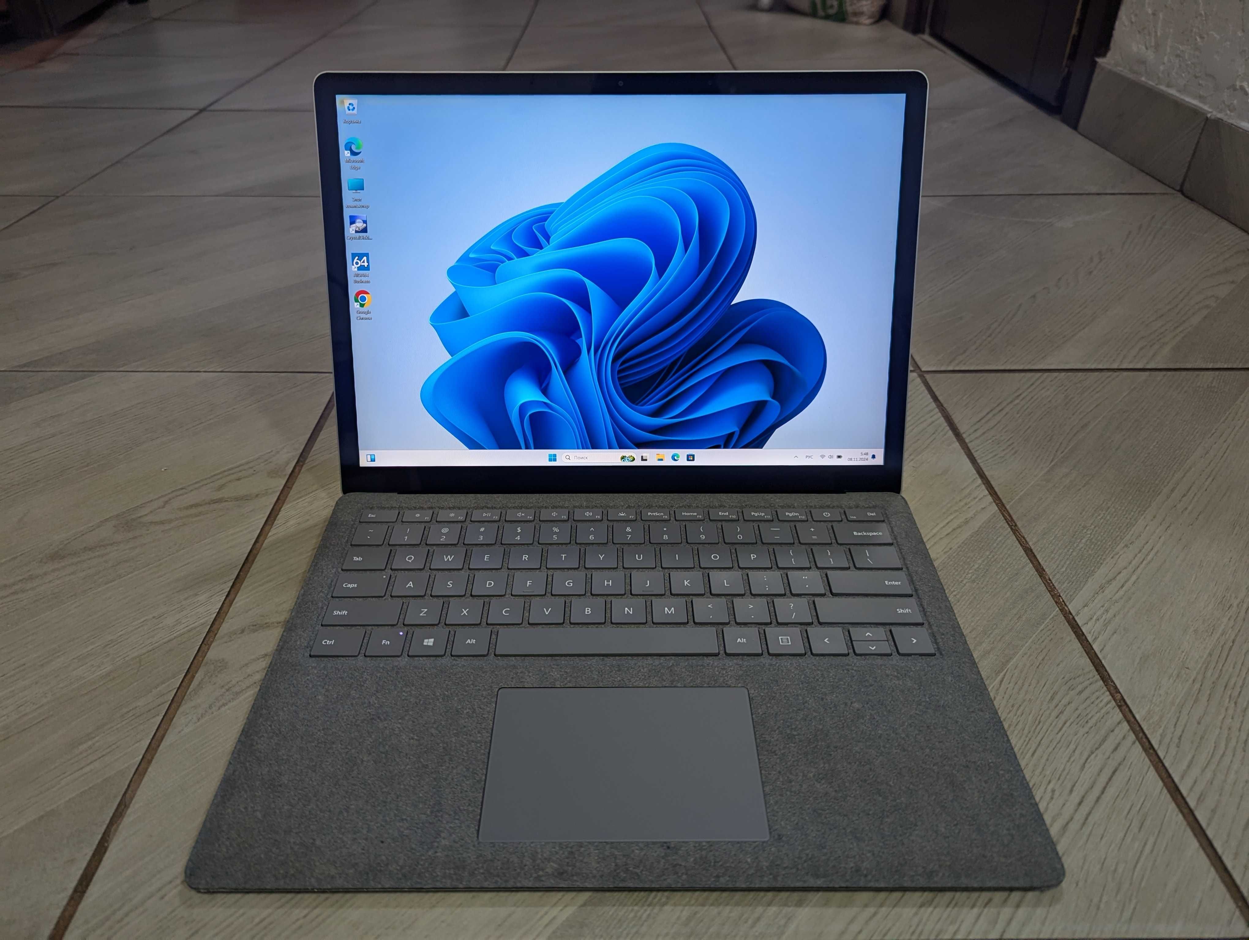 Ноутбук Microsoft Surface Laptop 2 13.5" Core I5 8Gen 256Gb SSD 8Gb