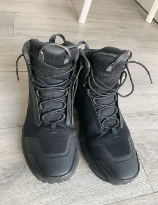 Botas da Under Armour valsetz  46