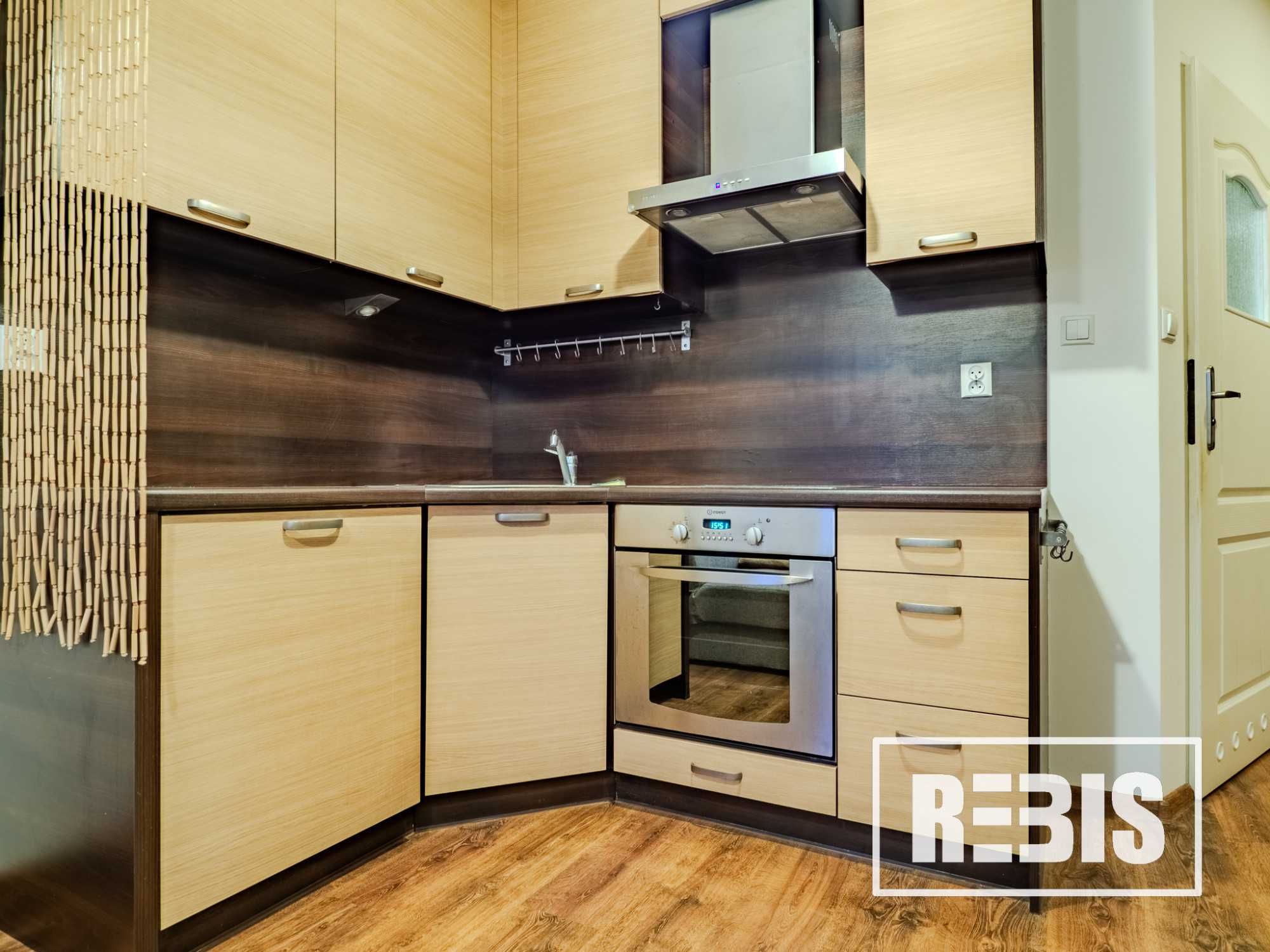 ENG| Obozowa 28m2 funkcjonalne studio
