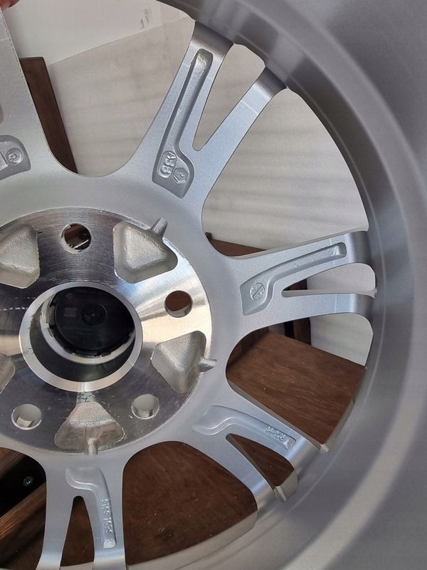 Nowe Koła Vw Golf 5/6/7 Golf Plus Jetta Barum Polaris 6/16 Cali 2025 R