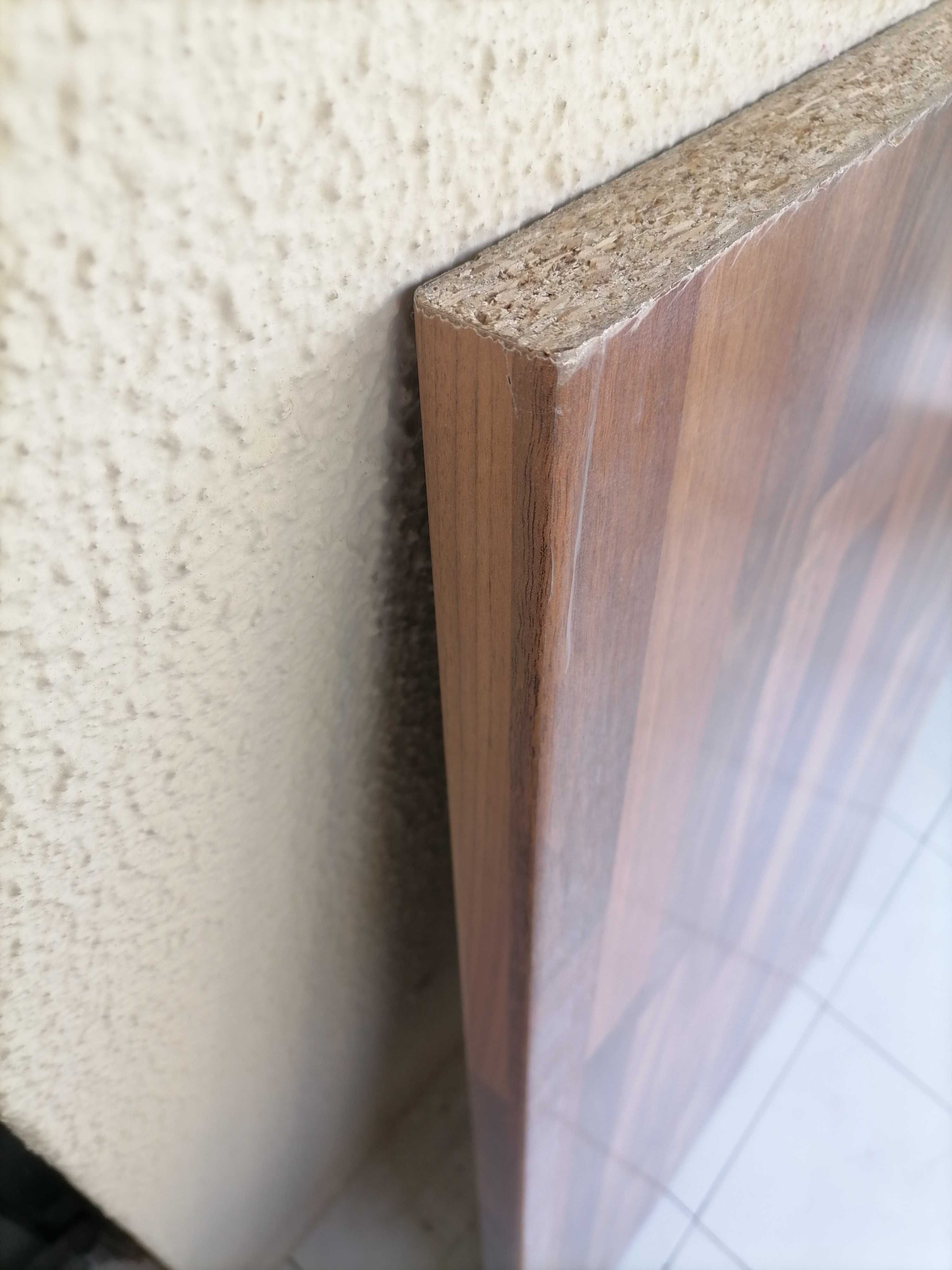 Tampo de bancada laminado parquet nogueira ​1​10X63X3cm